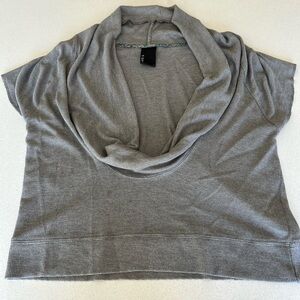 Gray Dolan layering piece shirt waffle weave size medium